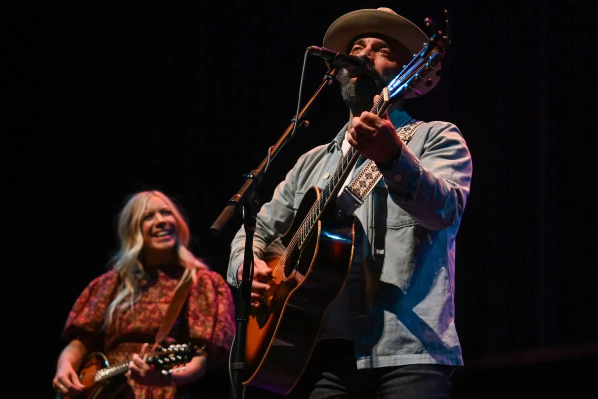 Drew and Ellie Holcomb