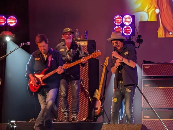 Billy Bob Thornton and the Boxmasters